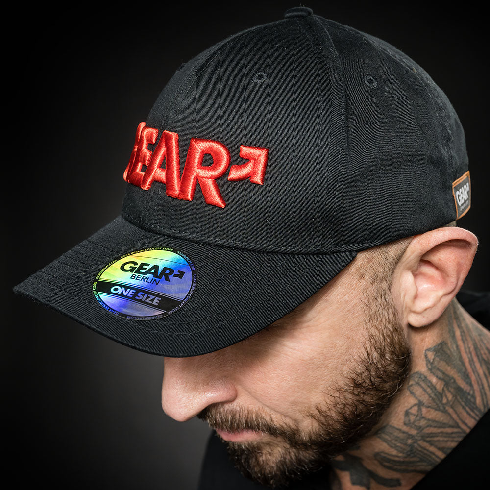 
            
                Load image into Gallery viewer, CREW CURVED CAP - BLK/RED
            
        